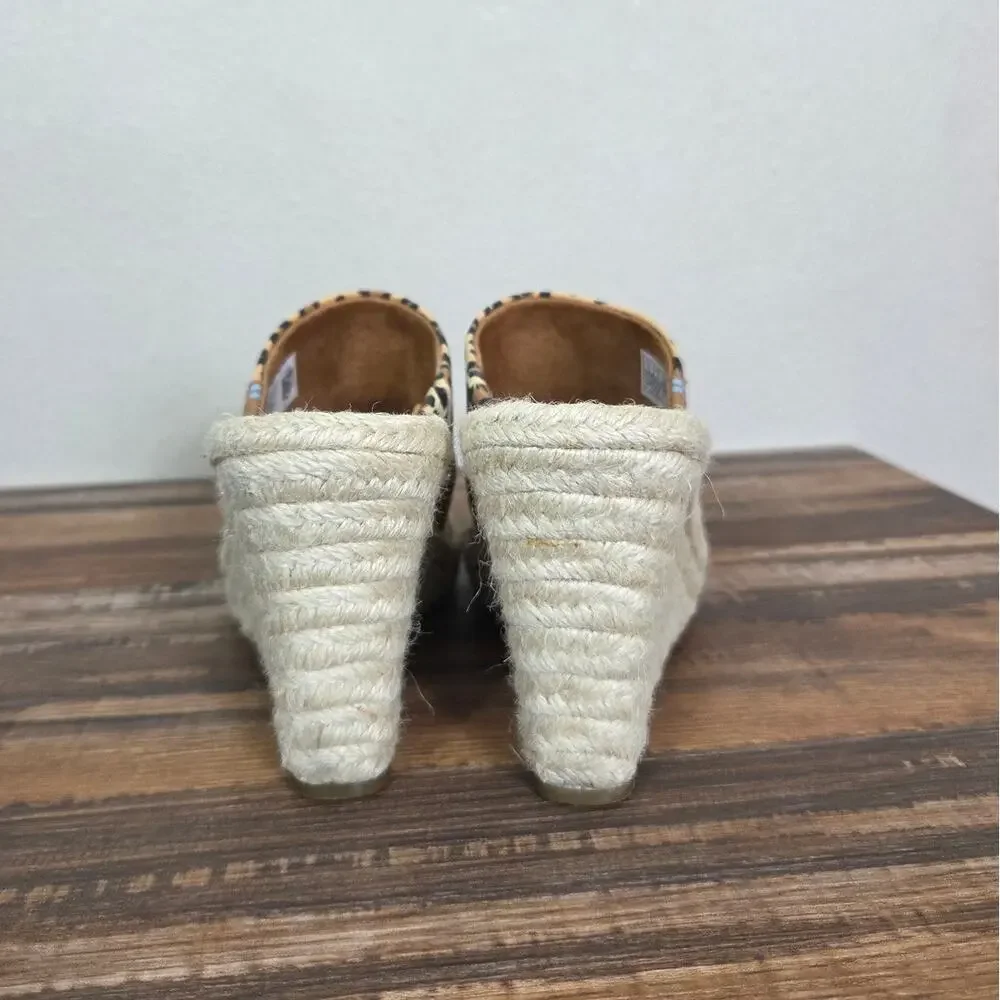 Toms Monica Leopard Print Brown Suede Espadrille Wedge Sandal Size 5